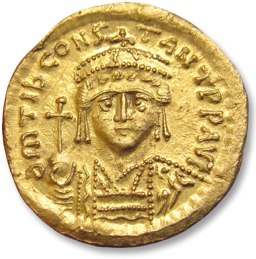 Byzantine Empire. Tiberius II Constantine (AD 578-582). Solidus Constantinople mint - officina H (= 8th) - sharply struck coin! #1.0