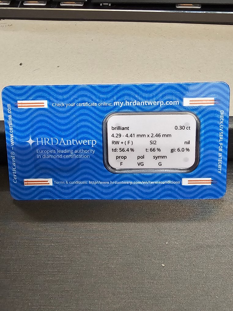 沒有保留價 - 1 pcs 鑽石  (天然)  - 0.30 ct - 圓形 - F(近乎無色) - SI2 - HRD Antwerp #1.0