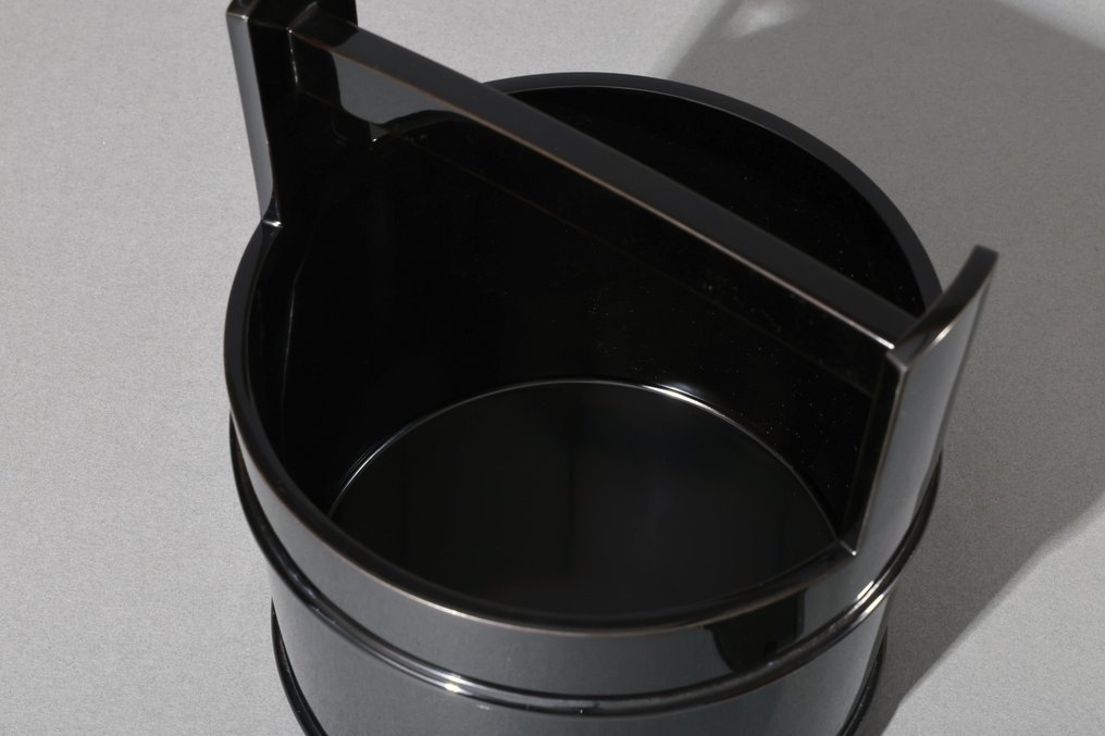 盒子 - 由一后一兆大师制作的轮岛漆千鸟蒔绘水桶（Mizusashi） #2.1