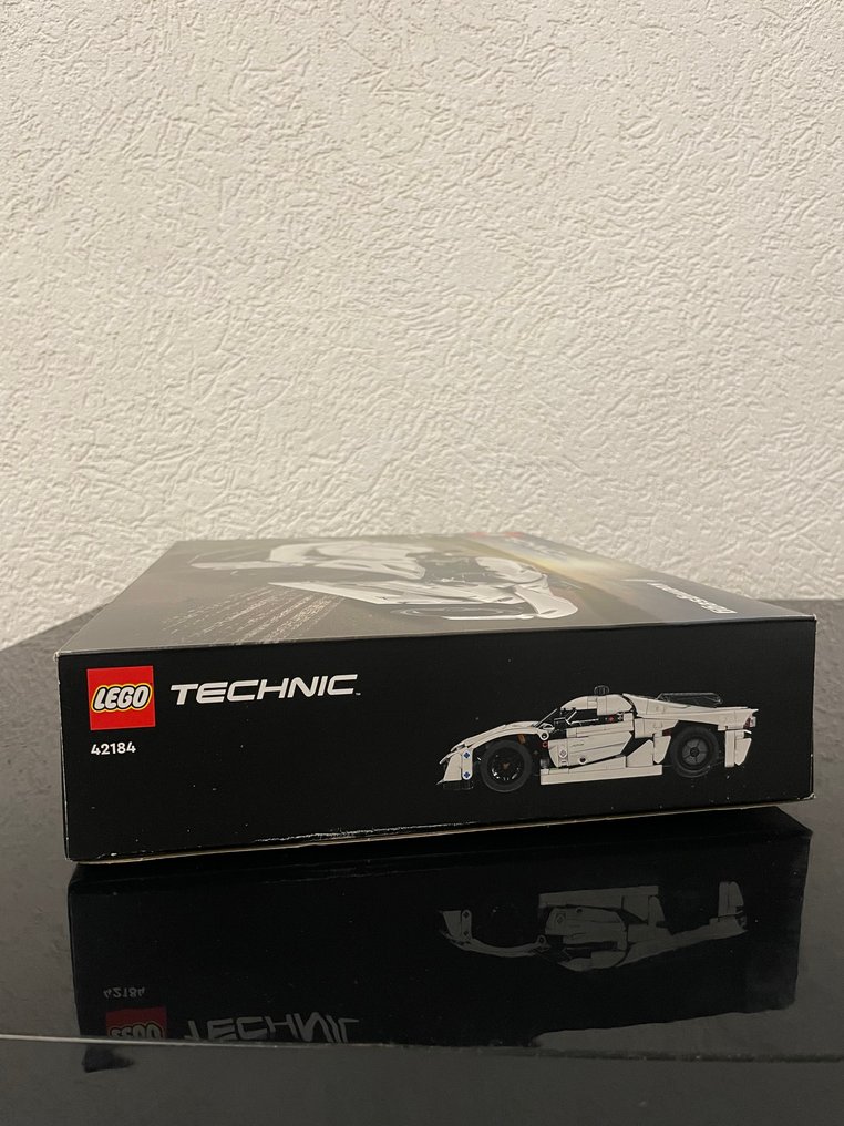 Lego Set - 42184 - Technic - Koenigsegg Jesko Absolut #3.2