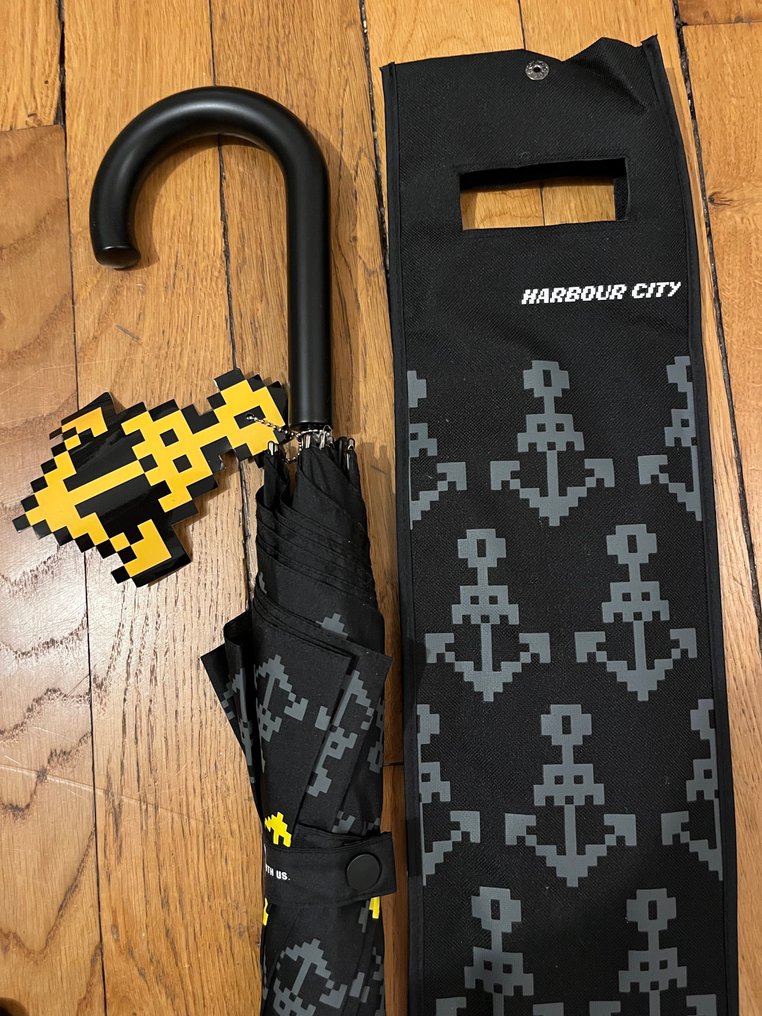 Invader (1969) - Harbour City x Invader Umbrella 17 #2.1