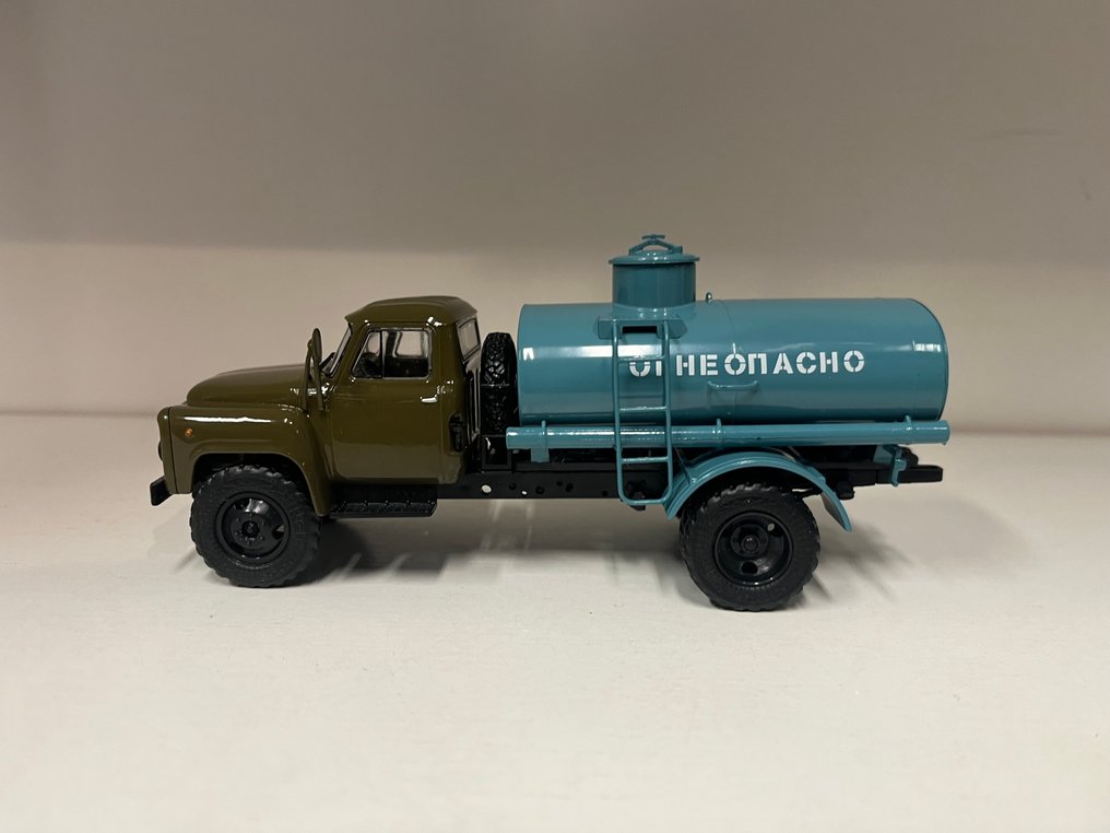 modimio engineering 1:43 - 模型卡车 - Gaz-53a #1.0