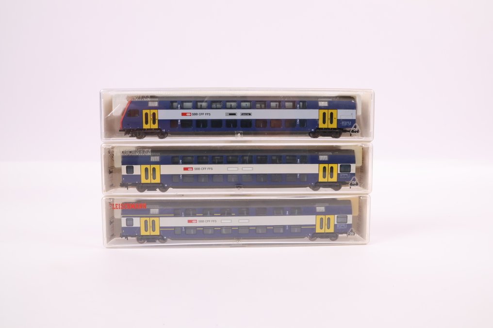 Fleischmann N - 8153K/8154K/8155K - Model train passenger carriage (3) - Three double-decker train cars from the S-Bahn Zürich. - SBB #2.1