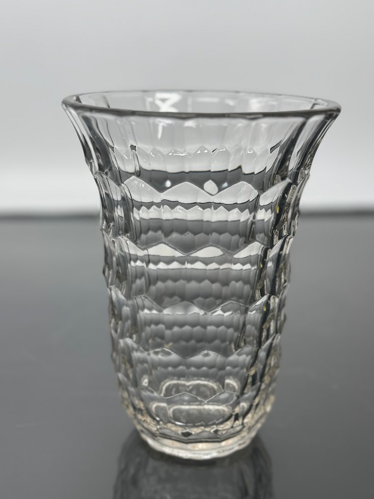 Val Saint Lambert - Charles Graffart & René Delvenne - Vase -  The scaly mouldings  - Crystal - Vase Scales VSL #1.0