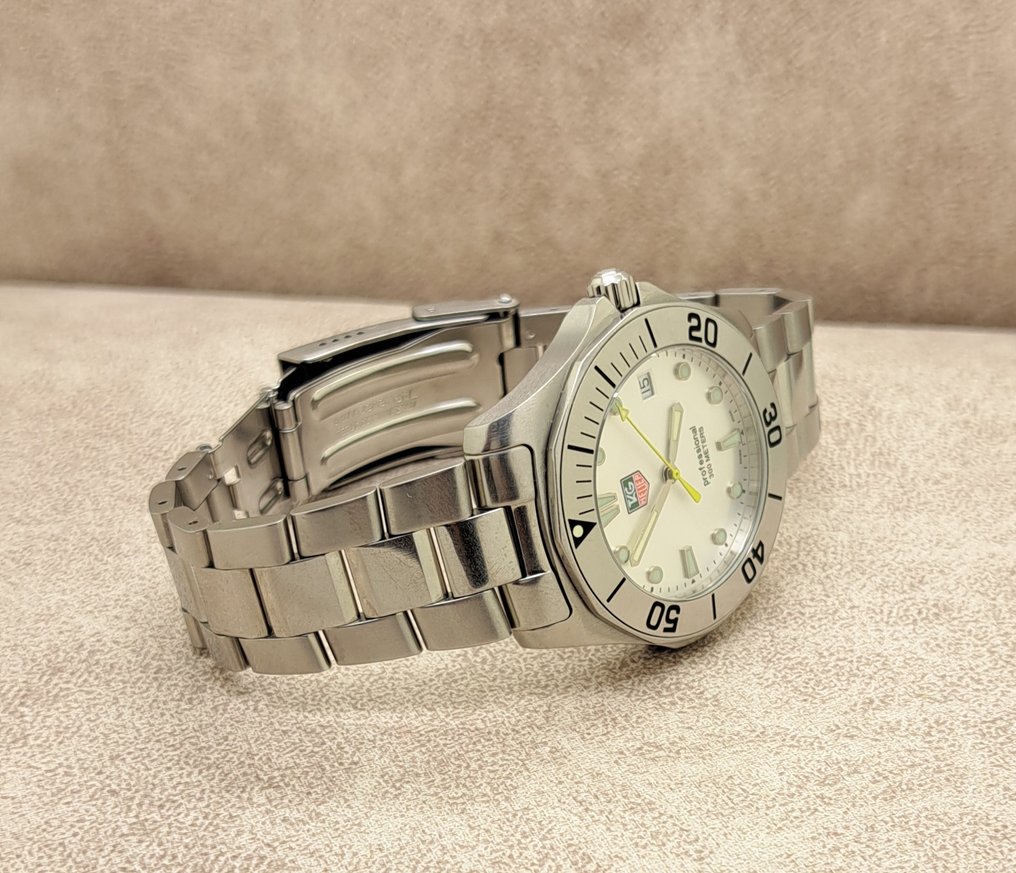 TAG Heuer - Professional - WAB1111 - Men - 2000-2010  #2.1
