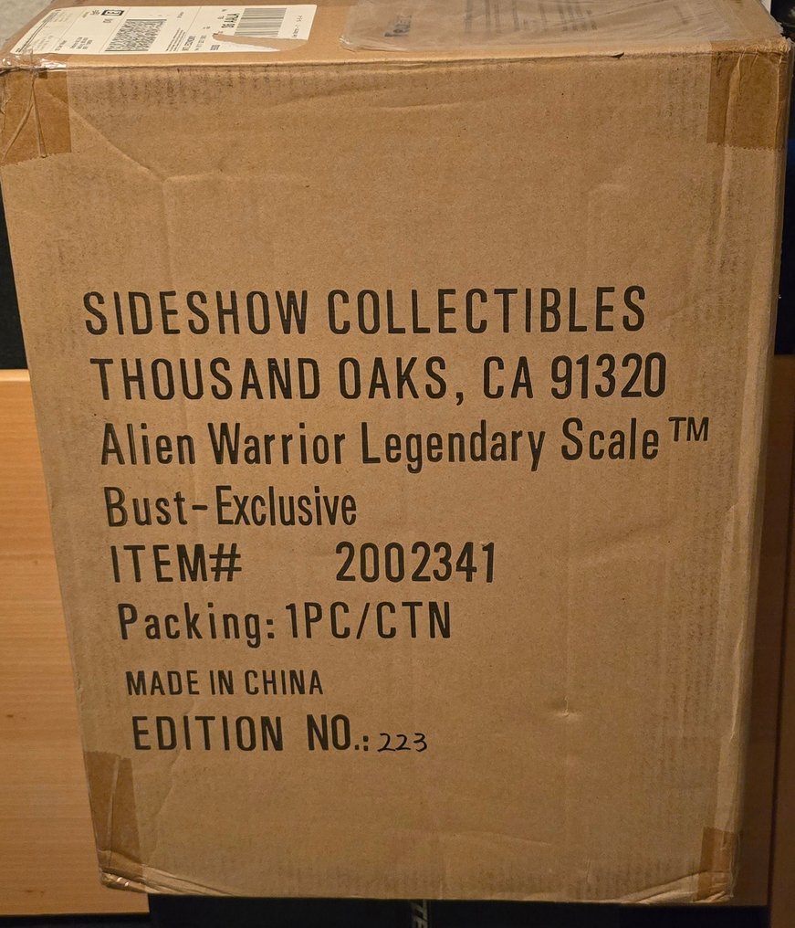 Sideshow Collectibles - Aliens - Alien Warrior Legendary Scale Bust - U.S. - Legendary Scale #2.1