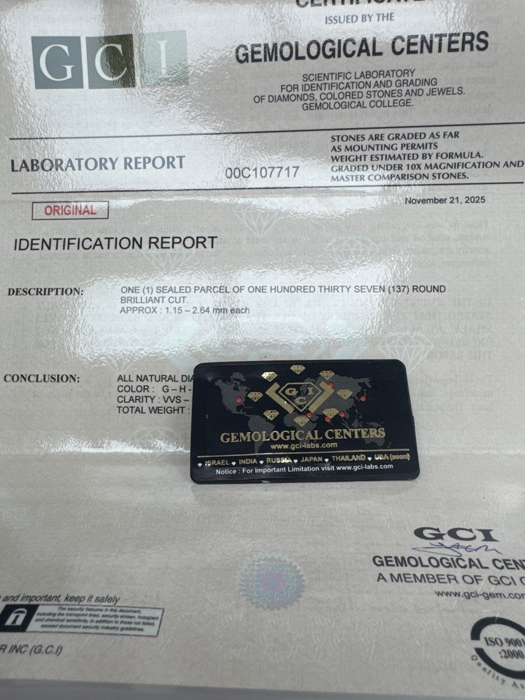 No reserve price - 137 pcs Diamond  (Natural)  - 3.33 ct - Round - H, G - VVS1, VVS2, VS1, VS2, SI1, SI2 - International Gemological Institute (IGI) - Light yellow fancy yellow #2.1