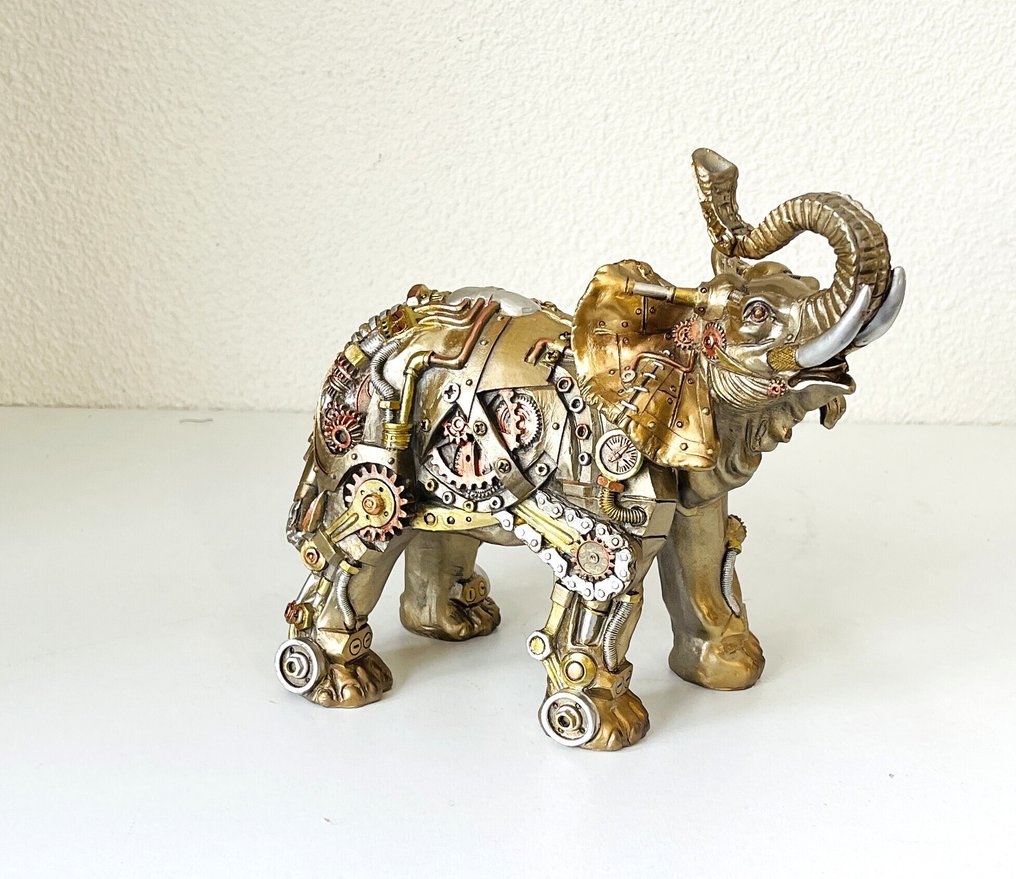 Exclusief S.Buru - Sculpture, STATUE-signed-***WALKING ELEPHANT*** - 22 cm - Resin - 2025 #1.0