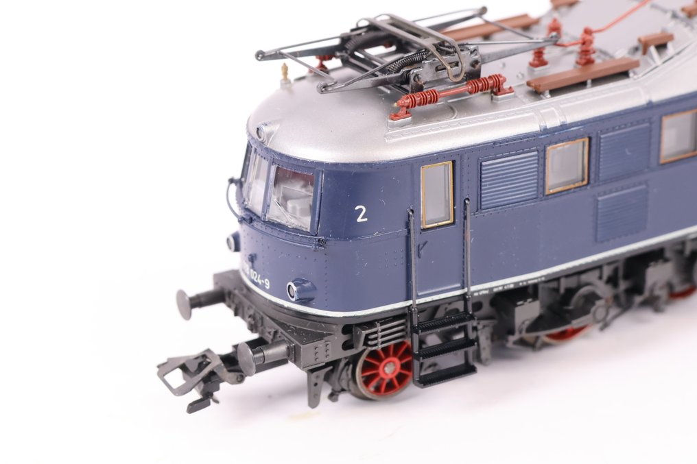 Märklin H0 - 3368 - Electric locomotive (1) - BR 118 024-9 - DB #4.3