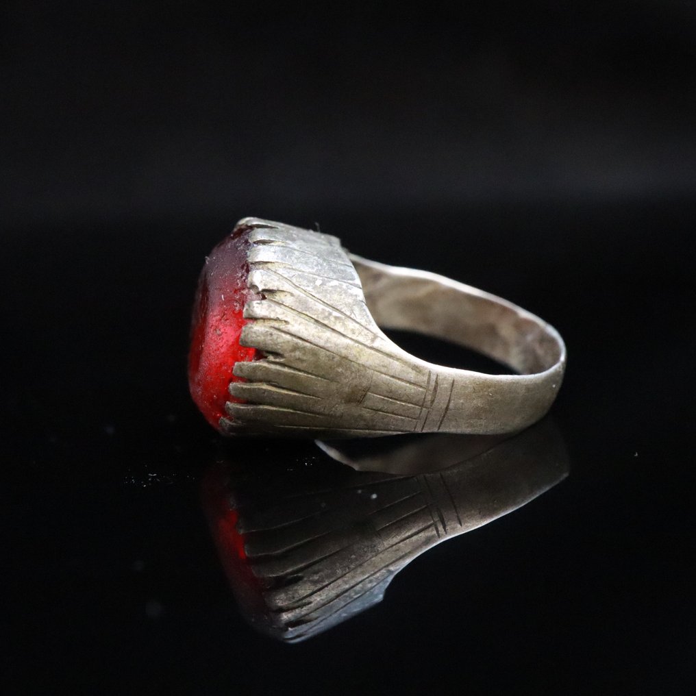 Μεσαιωνική Silver-Billon Δαχτυλίδι - Μεγάλο κόκκινο ποτήρι  (χωρίς τιμή ασφαλείας) #1.0