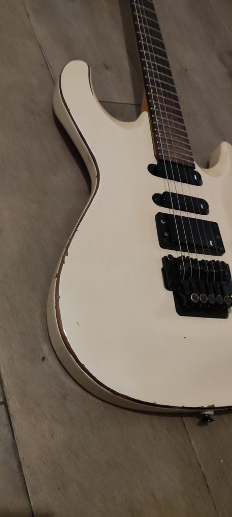 Epiphone - - E-Gitarre (Ohne mindestpreis) #2.1