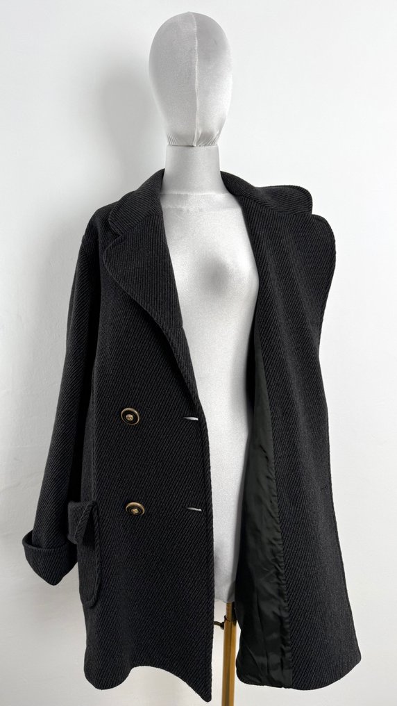 Versus - Abrigo #2.1