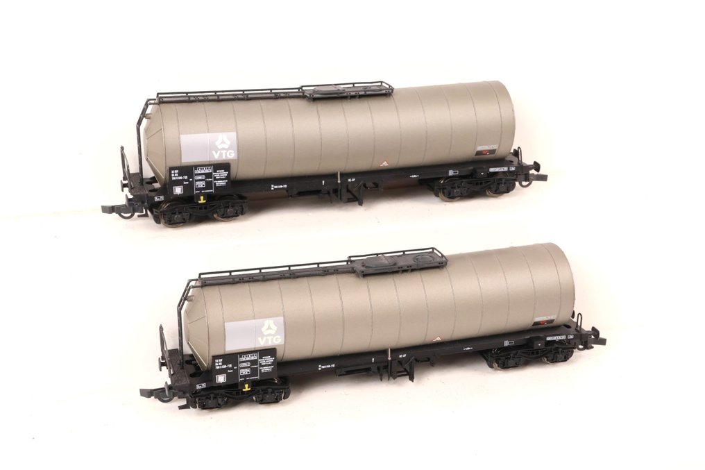 Rivarossi H0 - HR6147 - Vagón de tren de mercancías a escala (2) - Dos vagones cisterna 'VTG' - NS #1.0