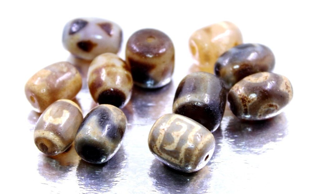 11 Πολύ σπάνια αρχαία μοναδικά Βουδιστικά ιερά Θιβετιανά φυσικά μάτια χαλαζία προσευχής DZI beads. Δωρεάν παγκόσμια αποστολή- 48.9 g #4.3