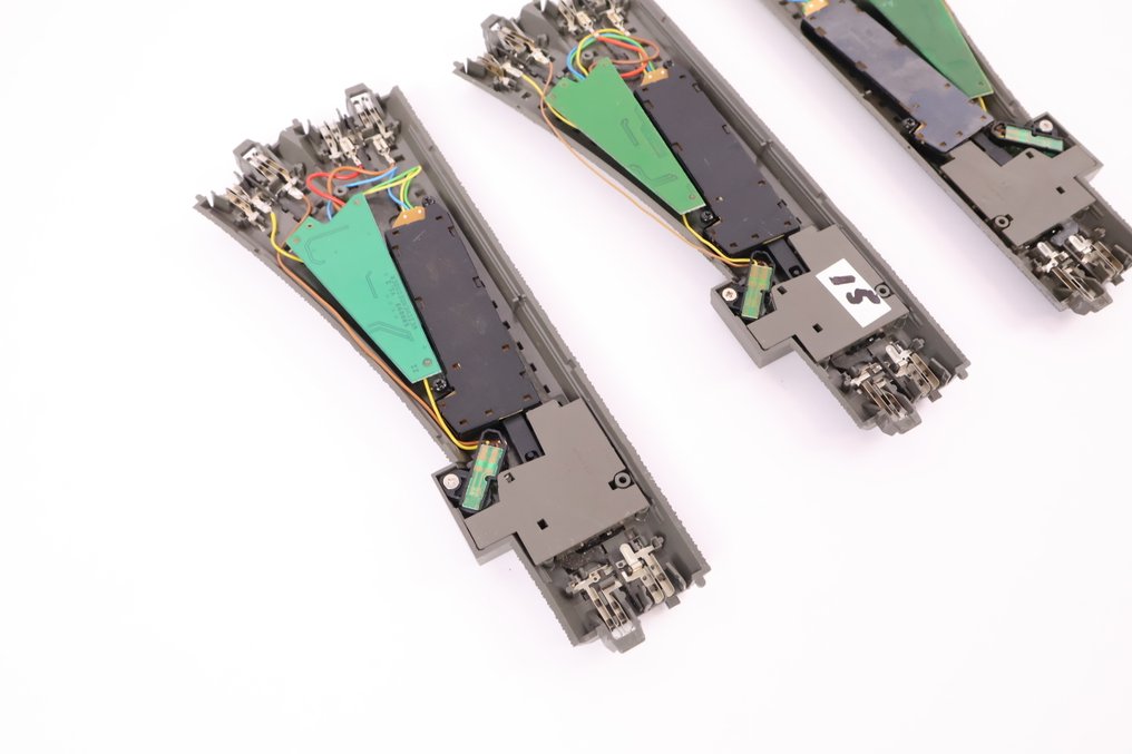 Märklin H0 - 24611/24612/74490/74460 - 模型火車軌道 (3) - 三個數字C-Rails道岔 #3.2