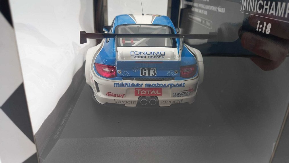 Minichamps 1:18 - Modell autó - Porsche GT3 R 24h SPA 2010 - (cod.B37) #2.1