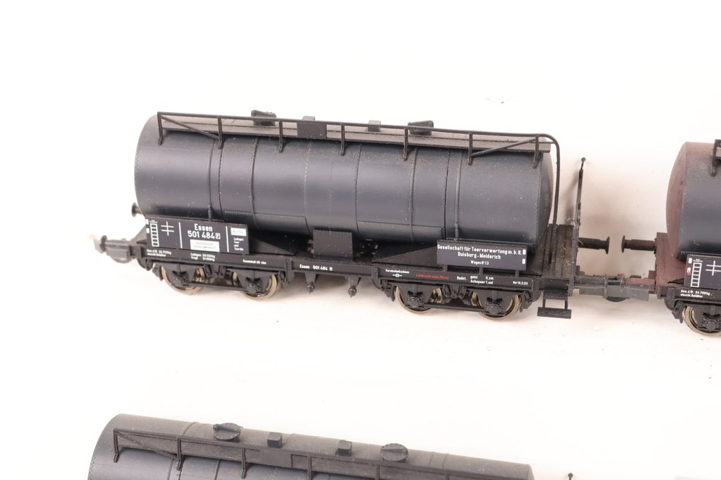 Brawa H0 - Model train freight carriage (4) - Four 4-axle tank cars - DB #3.2