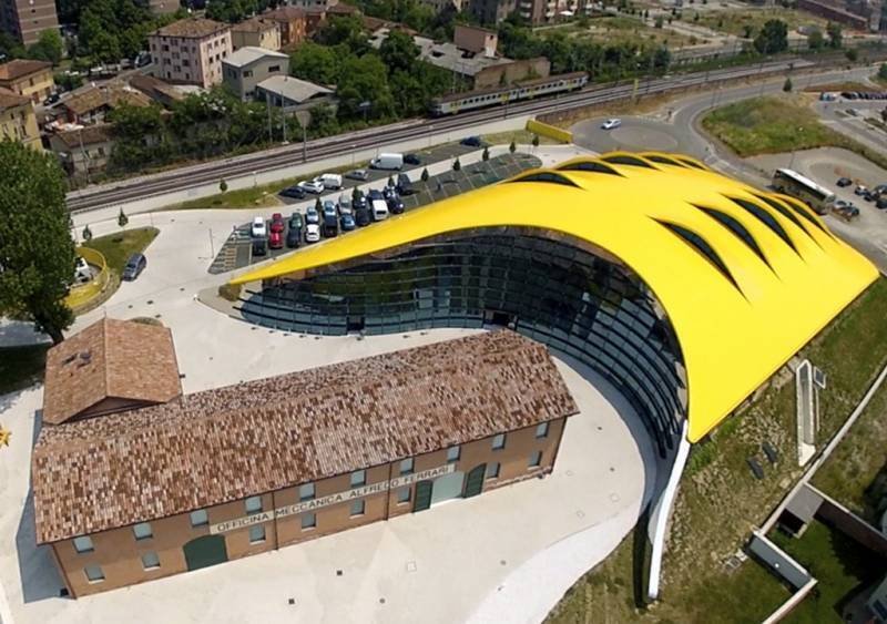 2 Beach Towels Casa Museo Enzo Ferrari Modena - Ferrari - 2012 #3.2