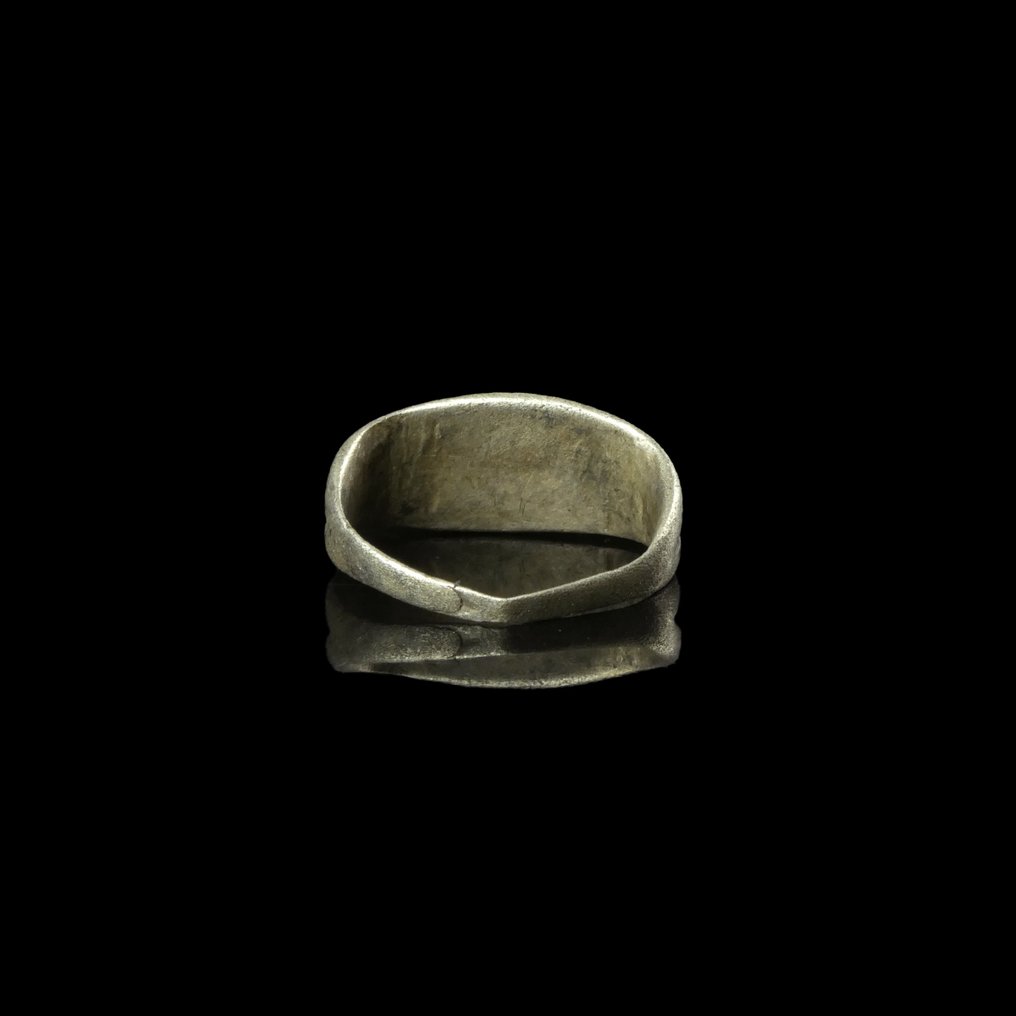 Ancient Roman Silver Ring with inscription #4.3