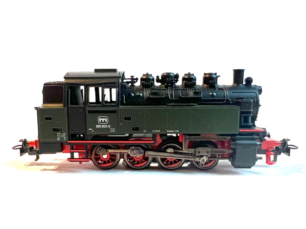 Märklin H0轨 - 蒸汽机车 (1) - BR81 #3.2
