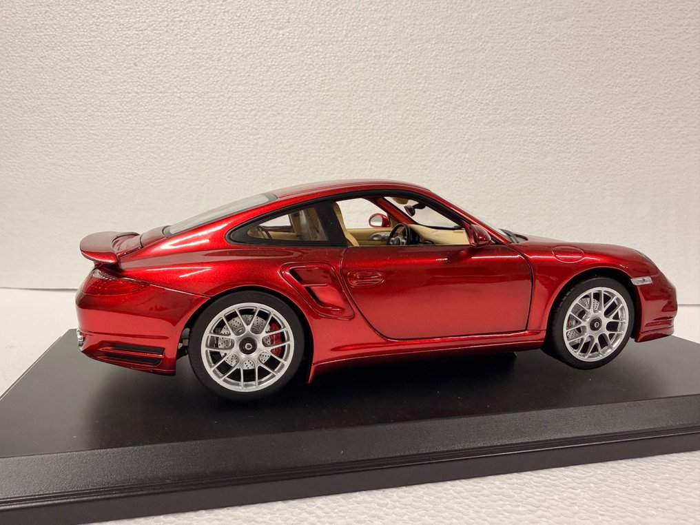 Norev 1:18 - Αυτοκίνητο μοντελισμού - Porsche 911 Turbo (997) - Περιορισμένης έκδοσης 172/200 #3.2