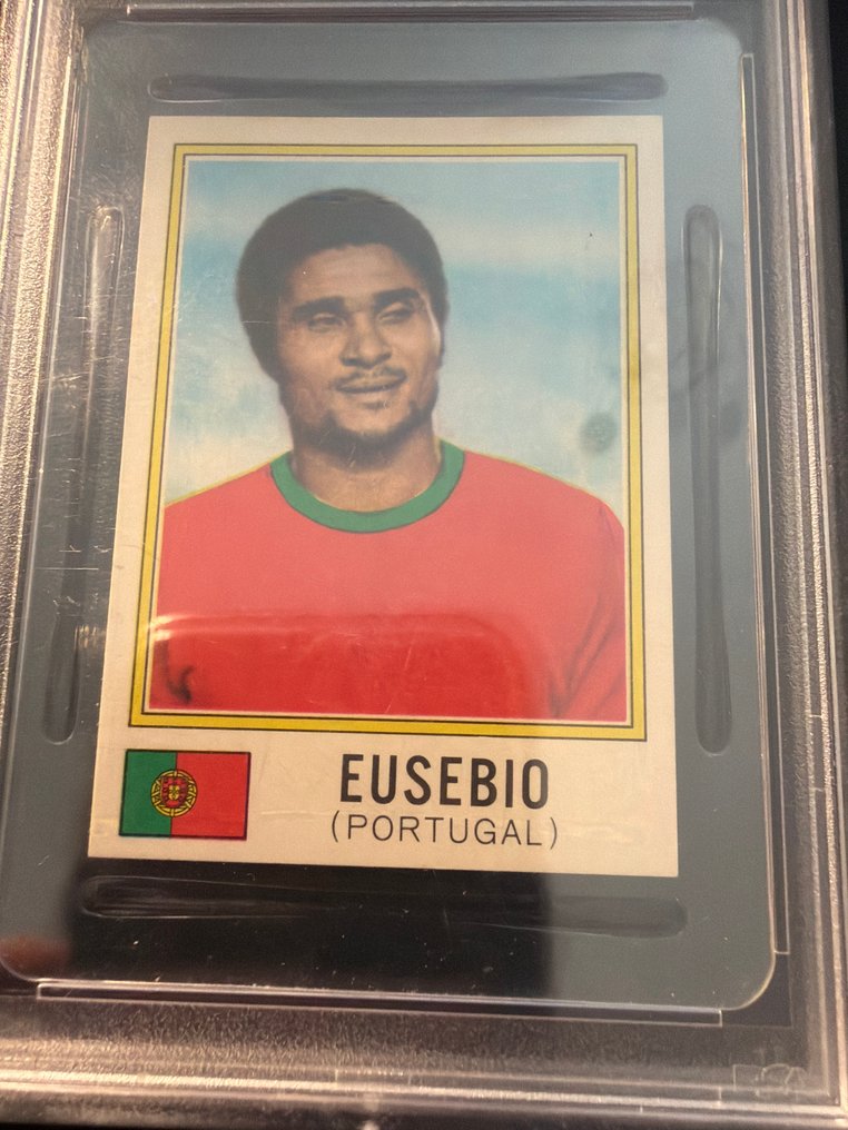 1974 Panini München 74 World Cup Eusebio #396 - PSA 5 Graded sticker #2.1
