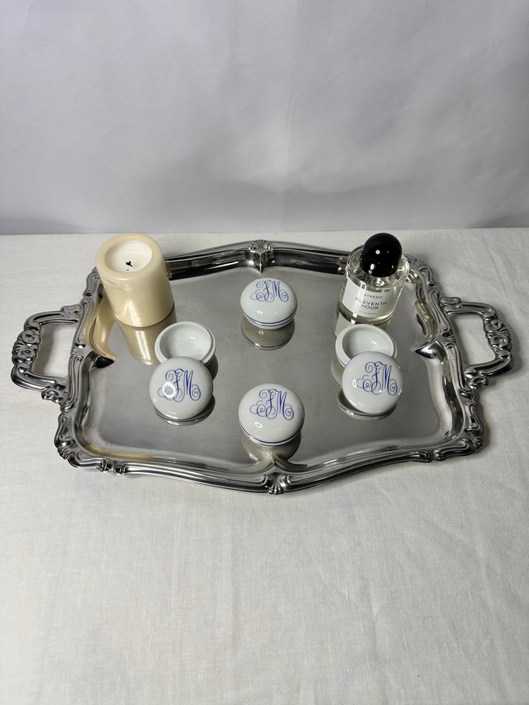 Richard Ginori - Szobrocska - Decorative Porcelain Box (4) - Softpaste porcelán #3.2