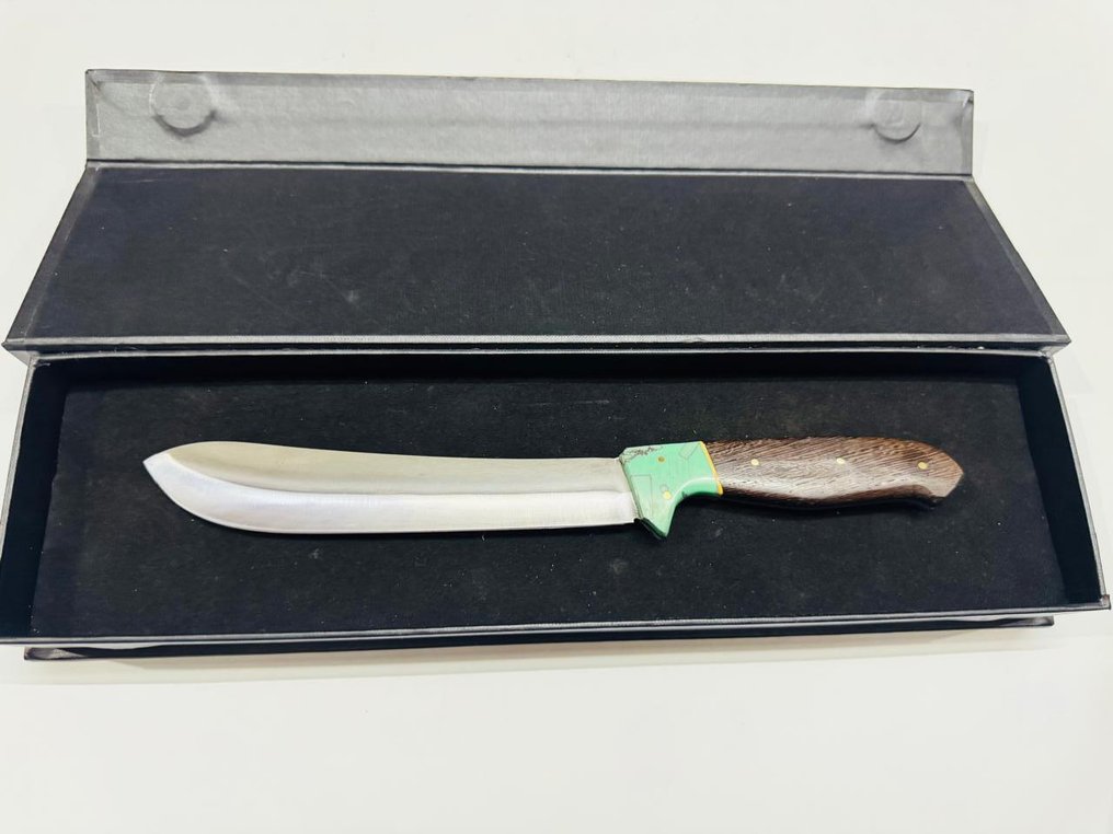 厨刀 -  日本屠夫刀（083） - 少钢环氧树脂与盒子 - 日本 - 日本的屠夫刀 #2.1