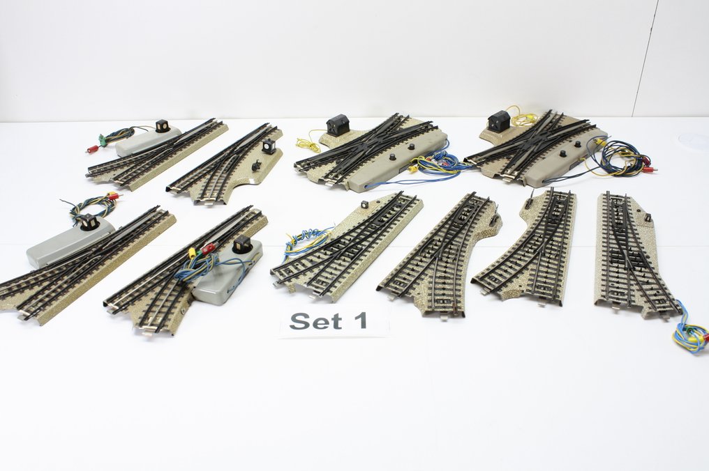 Märklin H0 - 模型火車軌道 (10) - 10x M轨道轨道 + 3轨（复古）Wissels #1.0