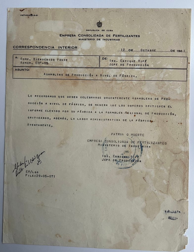 Signed ; Che Guevara - Letter sent To Bienvenido Ponce and Approved by Che Guevara - Octuber 12 - 1961 #1.0