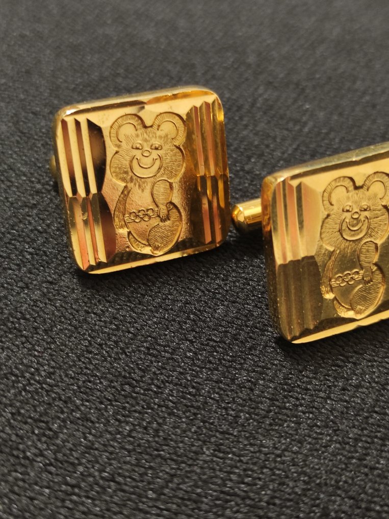 奥运会 - 1980 - 复古袖扣，奥运会80年款，苏联海王，镀金。附原装盒。  #3.2