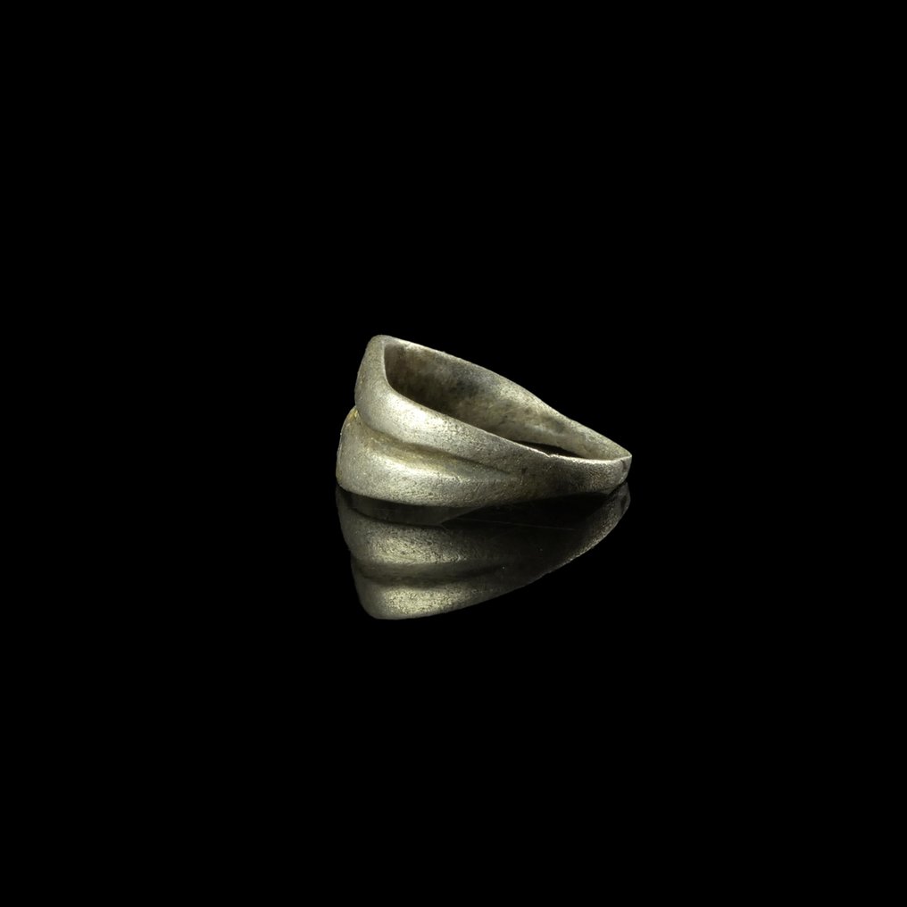 Ancient Roman Silver Ring with inscription #3.2