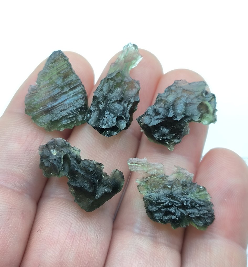 Μολδαβίτης Μολδαβίτες από το Chlum, Νότια Βοημία. - 11.4 g - (5) #2.1