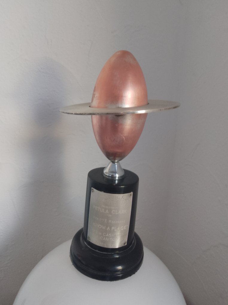 Petula Clark - Premio internazionale Cash Box per I Know A Place - 1965 #1.0