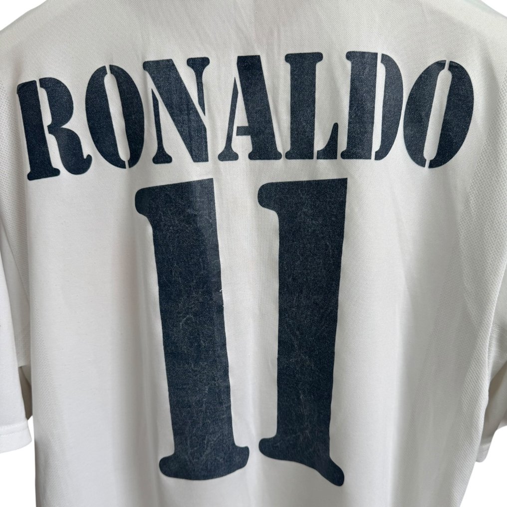 Real Madryt - Ronaldo - 2002 - Golf #3.2