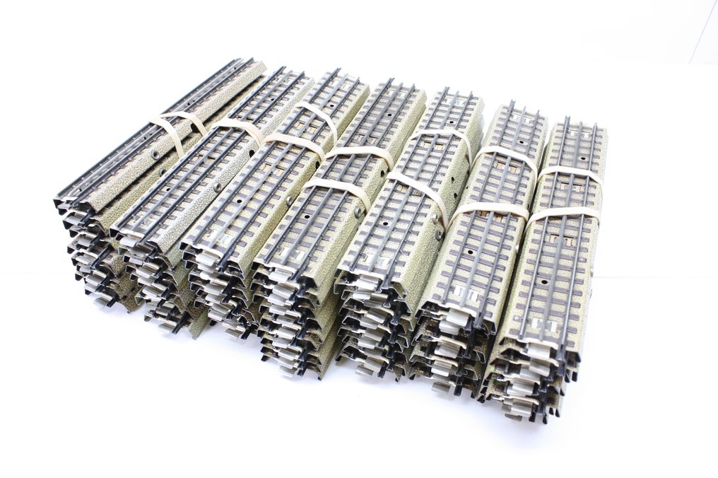 Märklin H0 - 5106 - Model train tracks (70) - 70x M track Rails - 3-Rail (vintage) #2.1