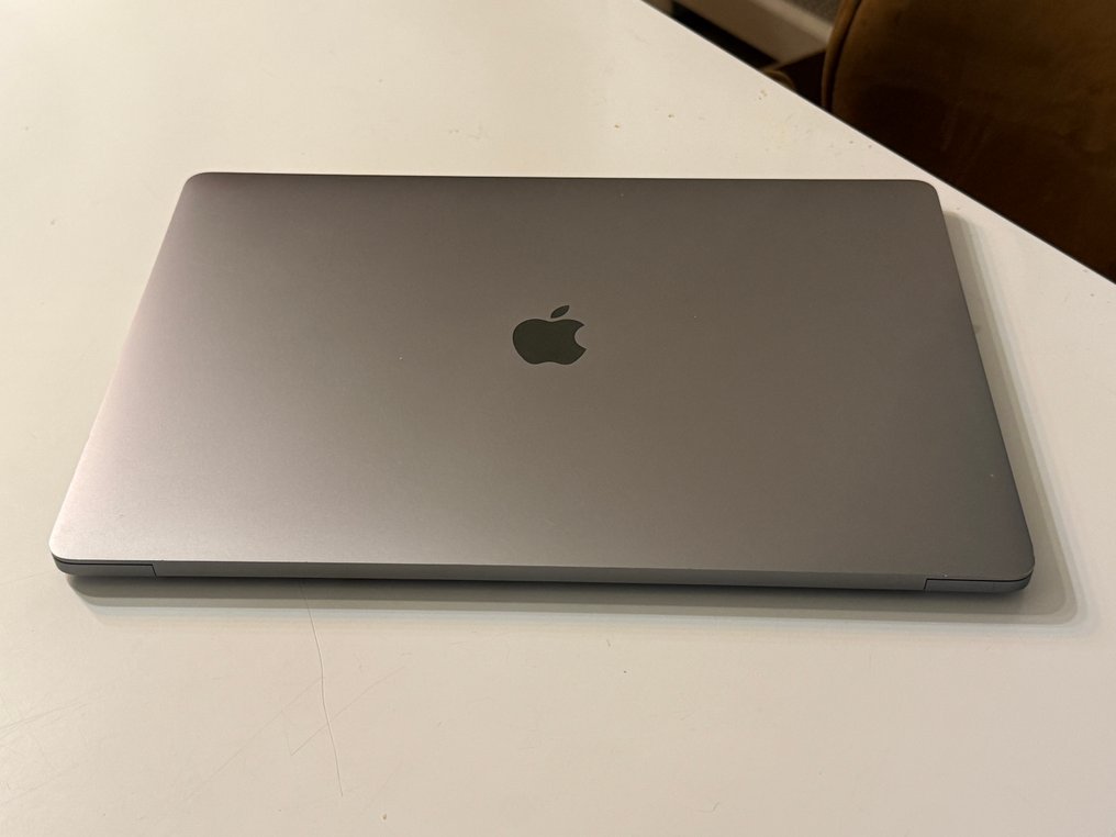 Apple MacBook Pro 16-inch (2019) - Portatile (1) #2.1