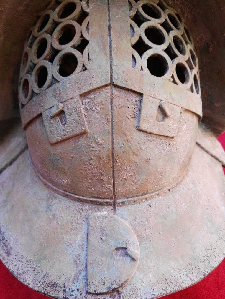 Κίνα - Ρωμαϊκή περικεφαλαία μονομάχου Πομπηίας (αντίγραφο) - Στρατιωτικό κράνος #4.3