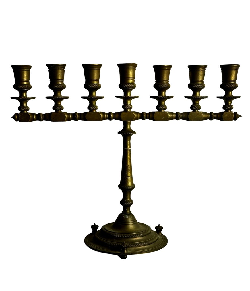 Κηροπήγιο Όμορφο βαρύ μπρούντζινο κανδήλαρι. - Ορείχαλκος #1.0