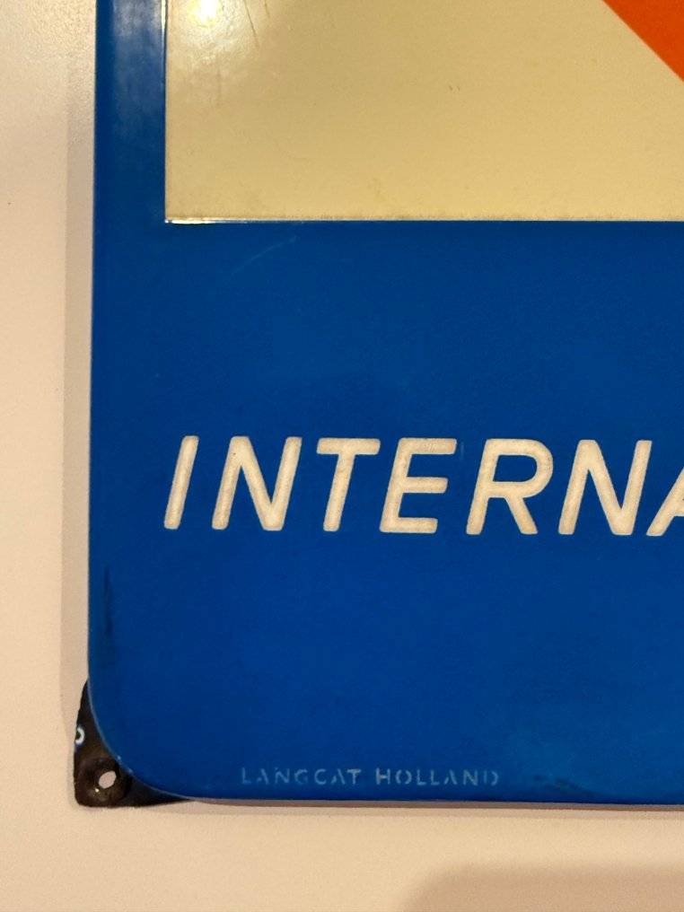 BIPAVER - Specialist International BIPAVER Email Shield - Enamel plate - Enamel #1.0