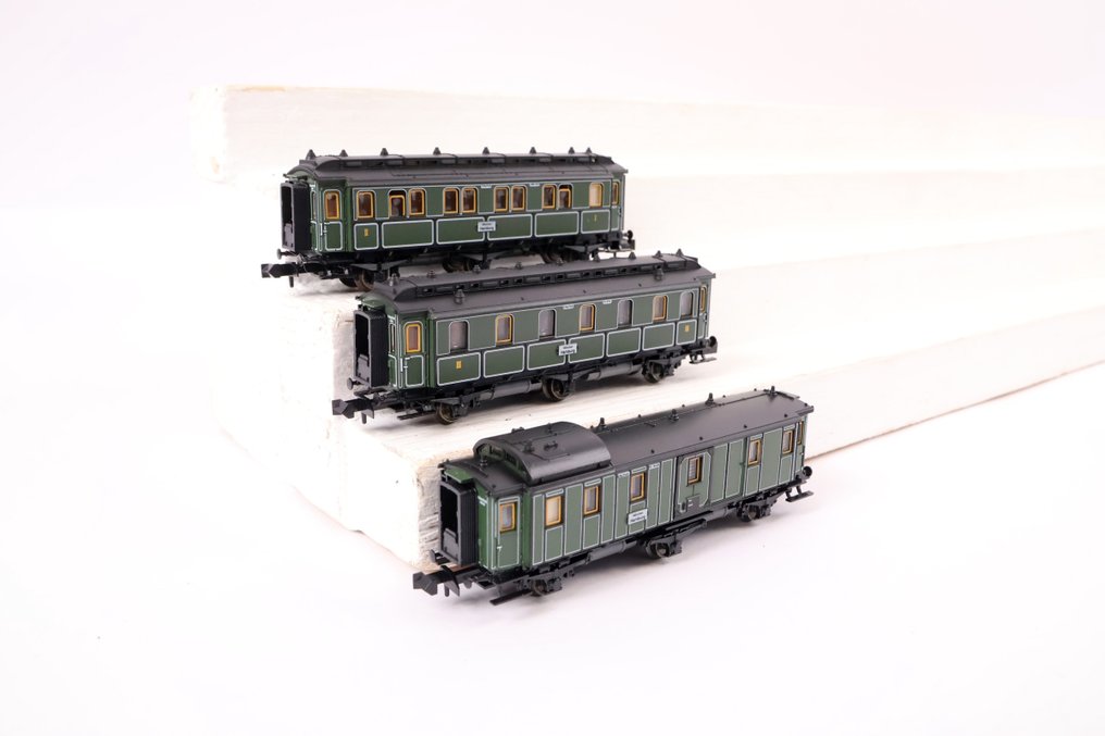 Minitrix N - 3160/3161/3162 - 模型客運火車 (3) - 三辆优雅的马车 - K.Bay.Sts.B #1.0