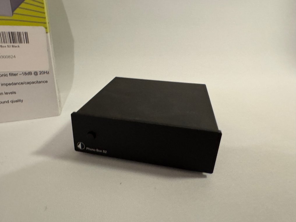 Pro-Ject - Phono Box S2 Preamplifier #1.0