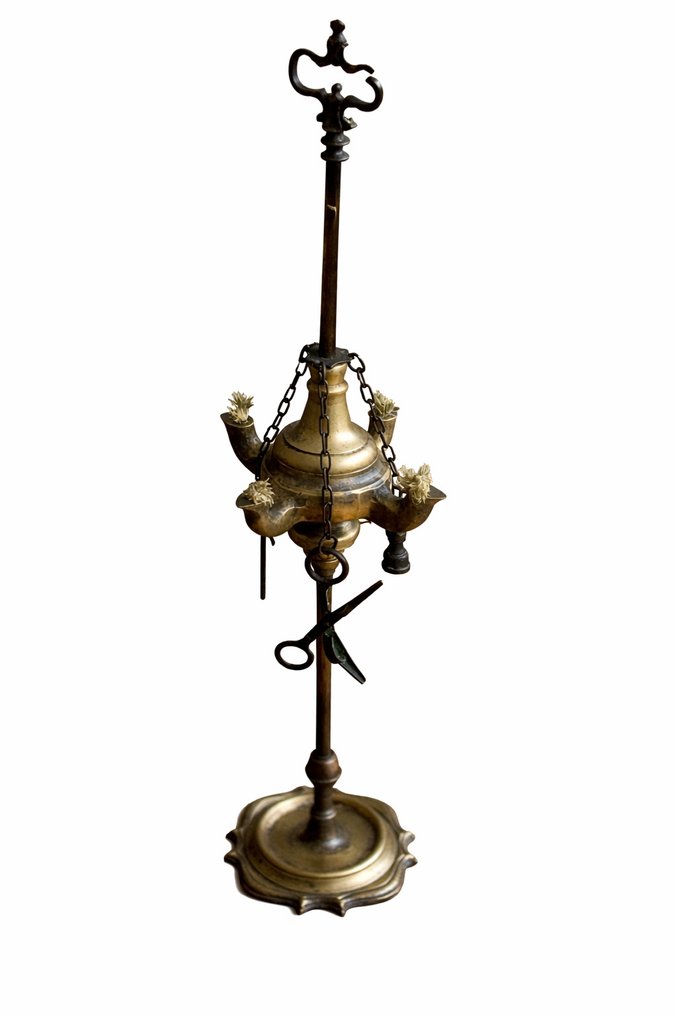 Oil lamp - Bronze #1.0