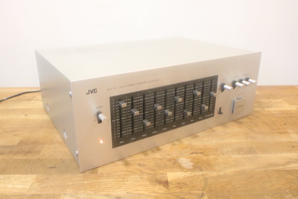 JVC - SEA-50 Stereo grafische equalizer #1.0