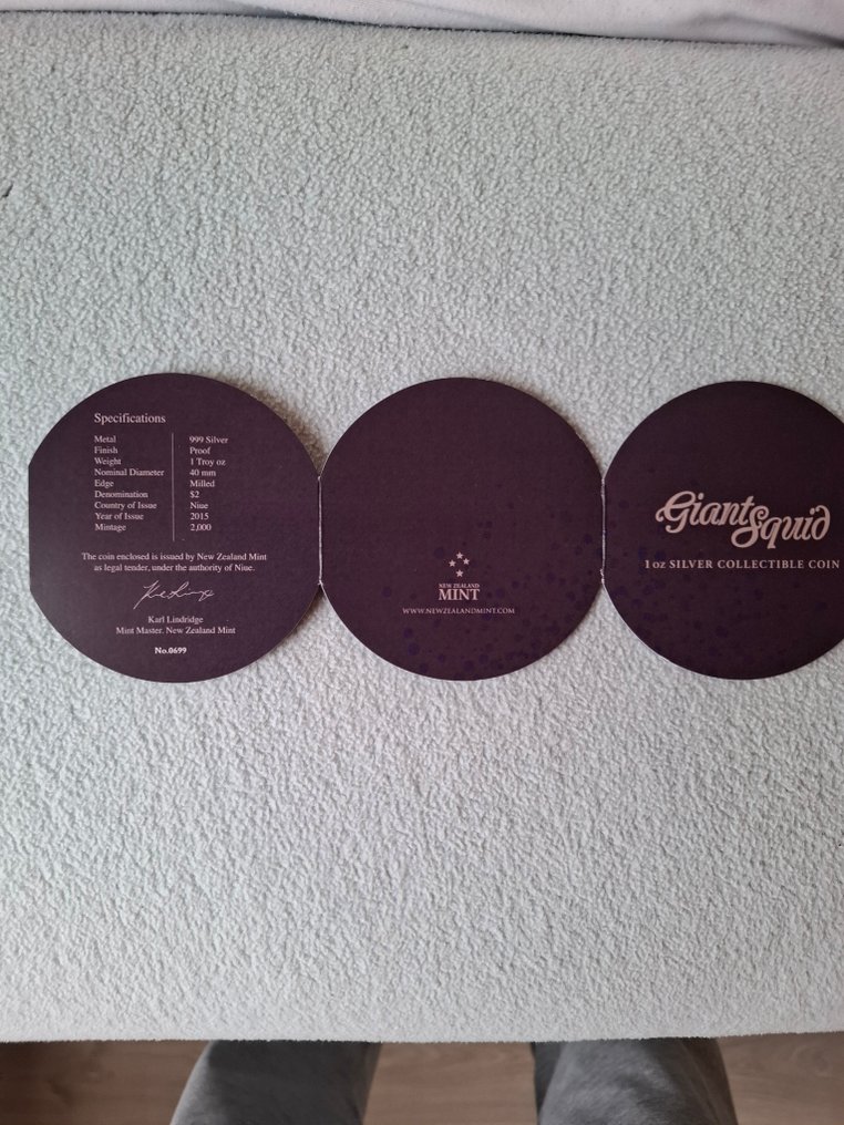 Niue. 2 Dollars 2015 Niue  : Ocean Predators, Giant squid  1 Oz  (Nincs minimálár) #4.3