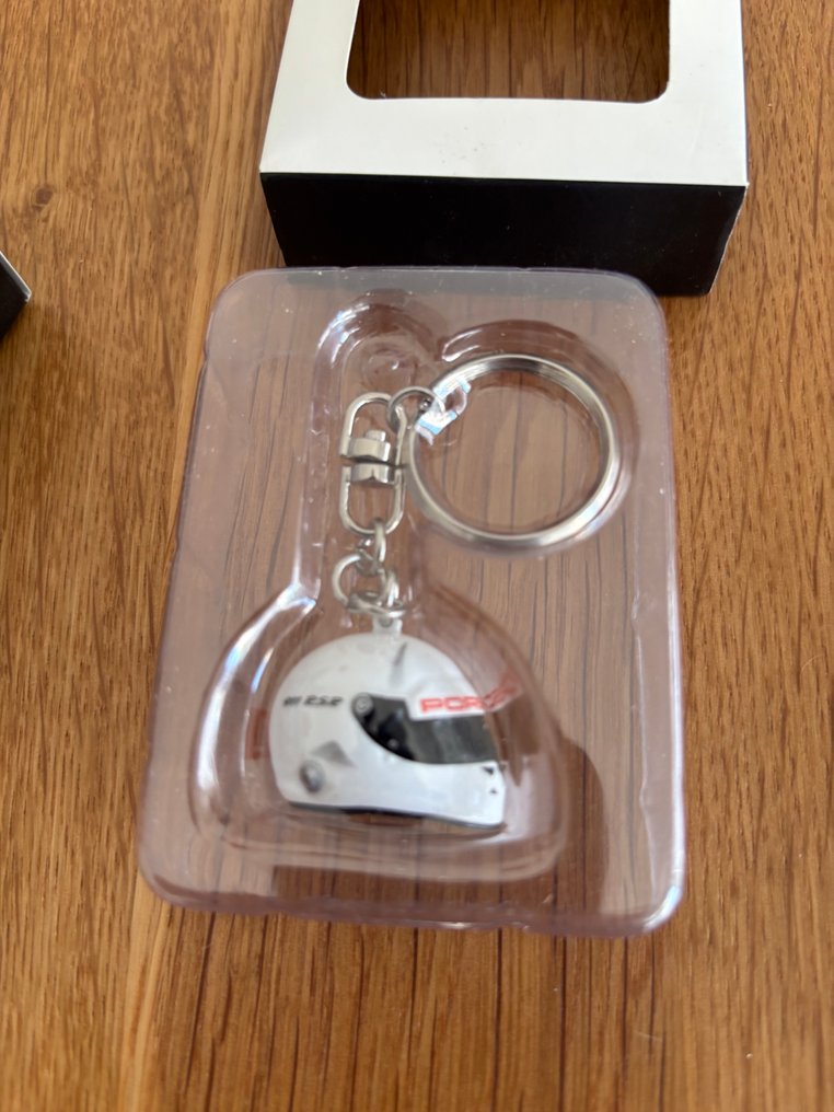 保时捷911 RSR车主钥匙链 - Porsche - 911 RSR Motorsport - 2017 #4.3