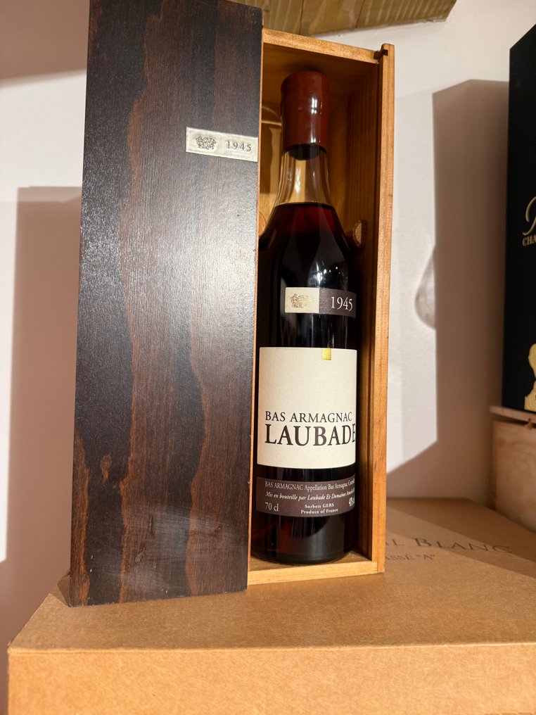 Château de Laubade 1945 - Bas Armagnac millésime   - b. 2005  - 70cl #3.2