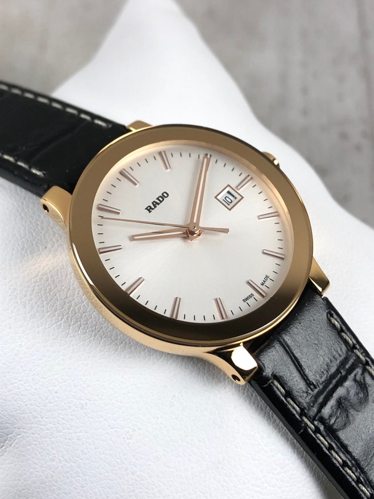 Rado - Centrix - 01.111.0555.3.110 - 女士 - 2020年及之后  #1.0