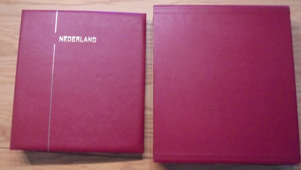 accessori  - 2 luxe Importa albums Nederland parte I e II con cassetta + 5 stockbooks #3.2