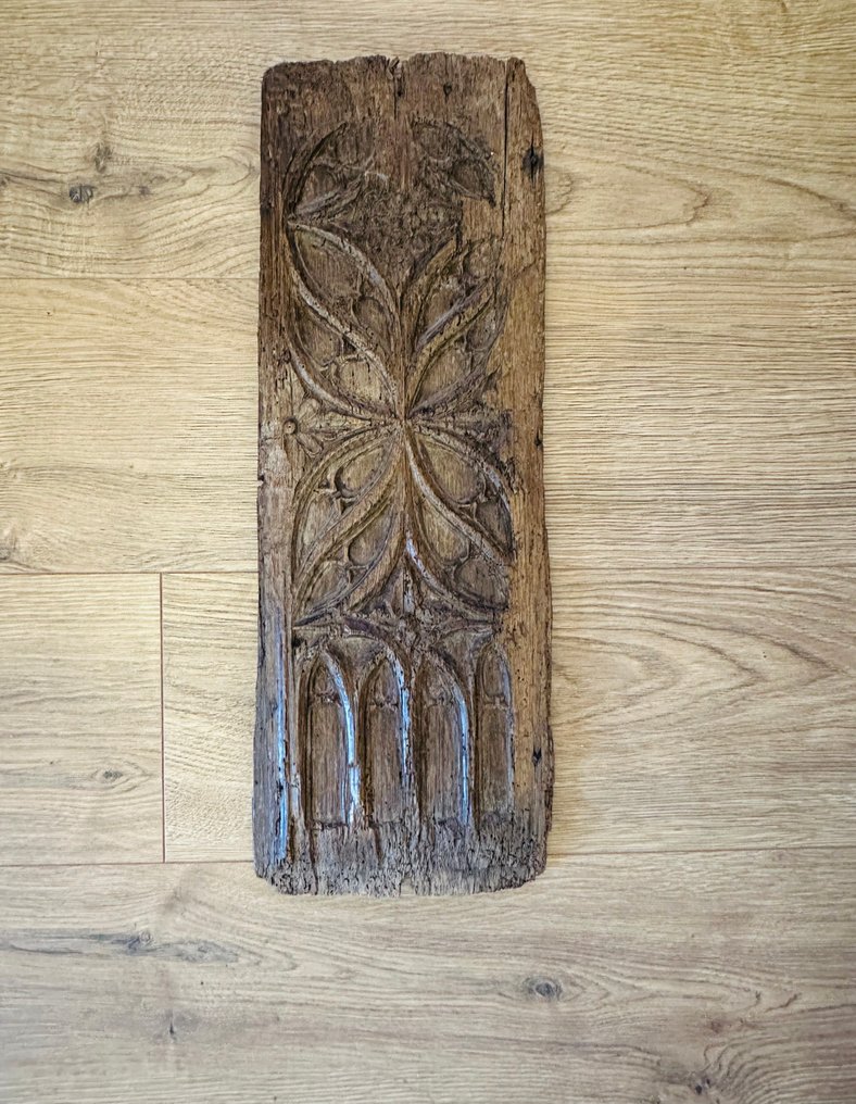 Træsnit/Relief, Panneau de bois gothique flamboyant - 55 cm - Træ - 1850 #1.0